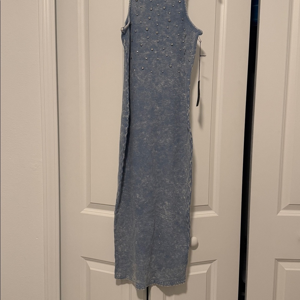 Embellished Blue Sleeveless Dress - Picture 2 of 5